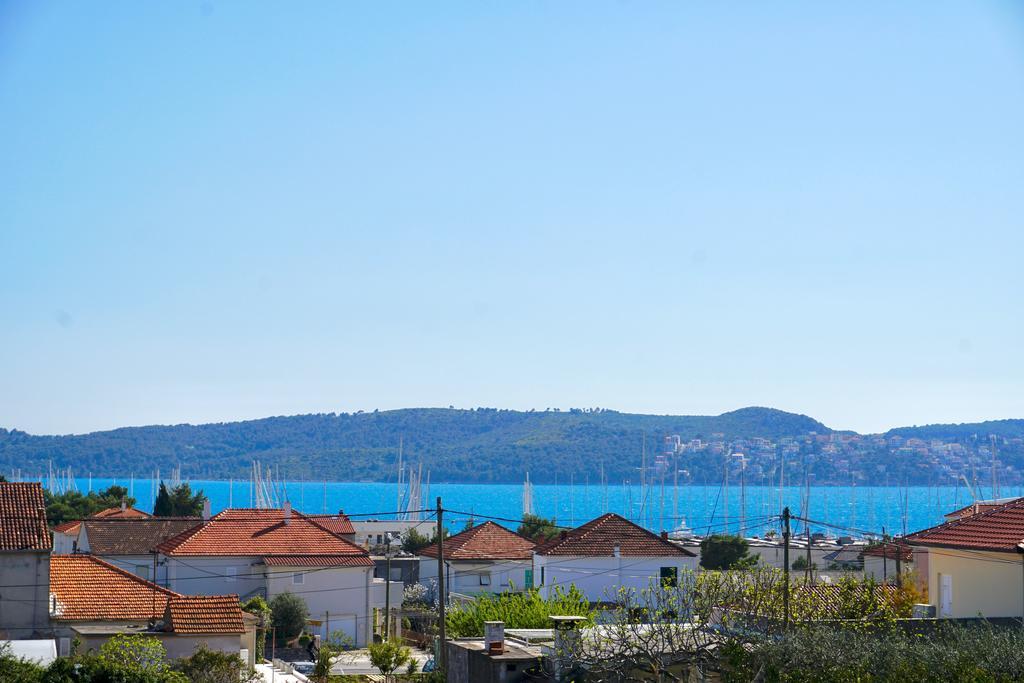 House Mariposa Hotell Trogir Exteriör bild
