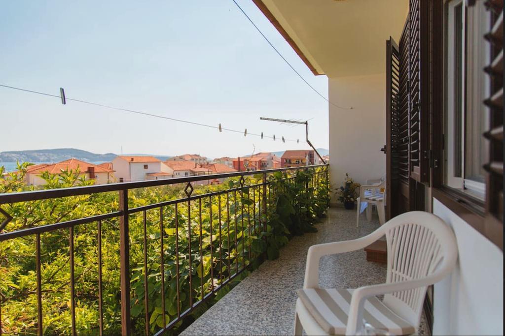 House Mariposa Hotell Trogir Exteriör bild