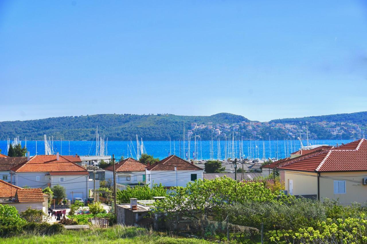 House Mariposa Hotell Trogir Exteriör bild