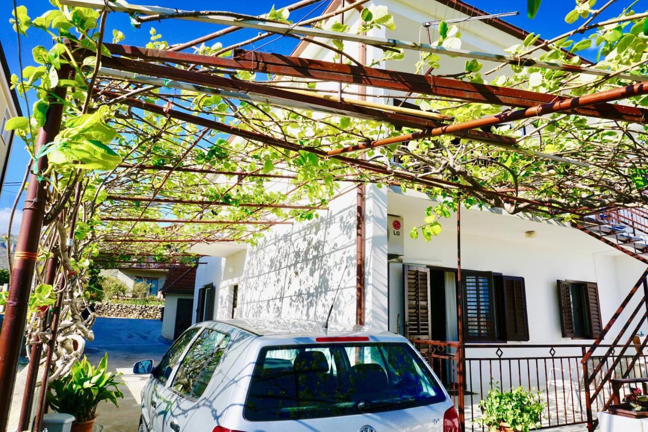 House Mariposa Hotell Trogir Exteriör bild